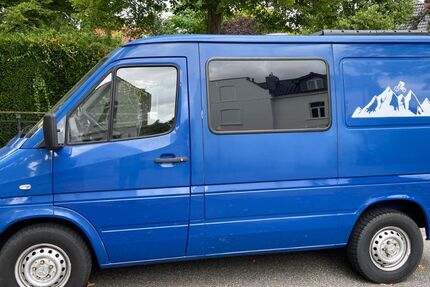 Mercedes-Benz Sprinter 207.000 km 10.500 &euro; Hamburg 22043