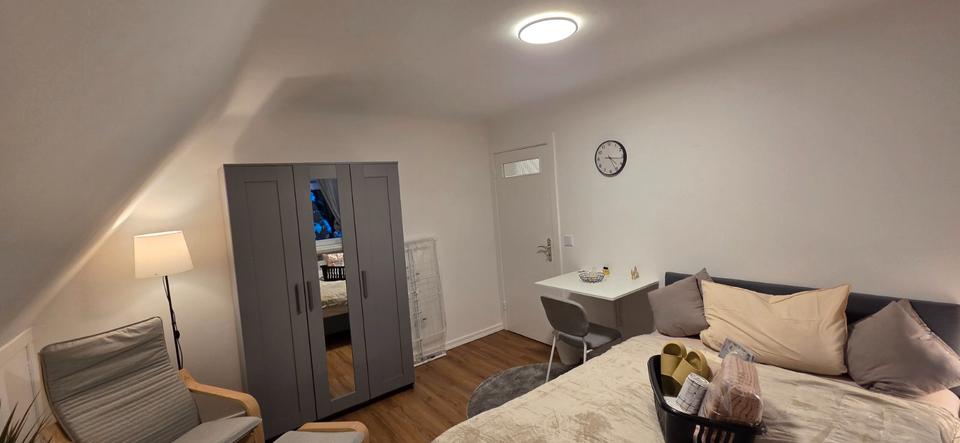 Etagenwohnung Hamburg Wandsbek - 1 Zimmer, 50 m&sup2;, 820&euro; | Angebot:26533905