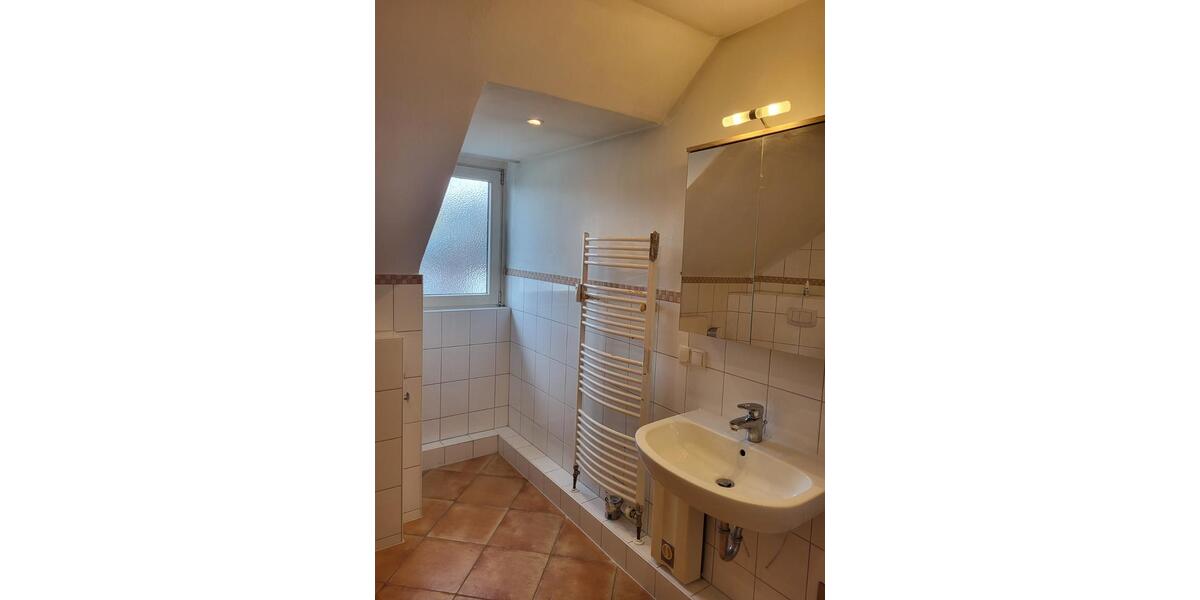 Dachgeschoßwohnung Stapelfeld - 3 Zimmer, 84 m&sup2;, 318.000&euro; | Angebot:26633505