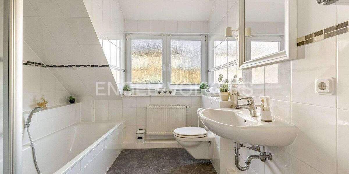 Reihenendhaus Norderstedt Garstedt - 5 Zimmer, 107 m&sup2;, 575.000&euro; | Angebot:25142416
