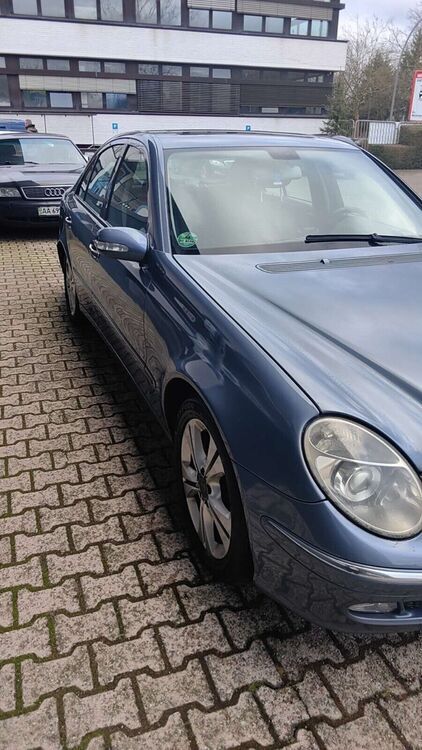E 270
