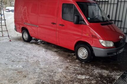 Mercedes-Benz Sprinter 213.000 km 5.800 &euro; Hamburg 21107