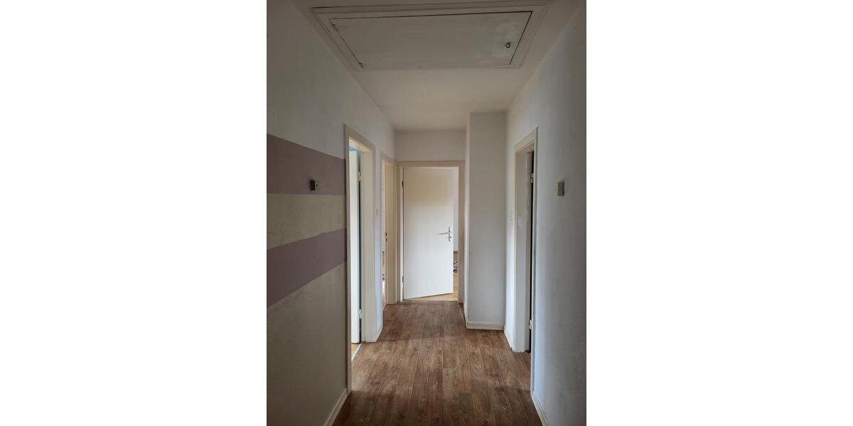 Dachgeschoßwohnung Stapelfeld - 3 Zimmer, 84 m&sup2;, 318.000&euro; | Angebot:26633505