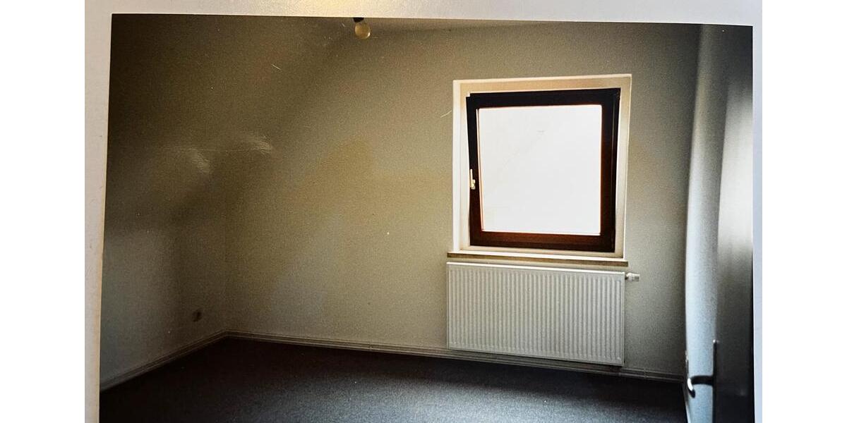 Dachgeschoßwohnung Pinneberg - 2.5 Zimmer, 48 m&sup2;, 120.000&euro; | Angebot:26413280