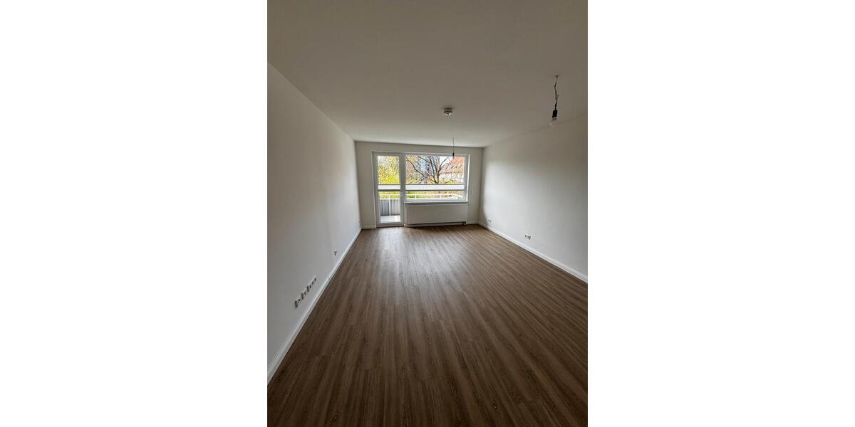 Etagenwohnung Hamburg Schnelsen - 4 Zimmer, 83 m&sup2;, 1.750&euro; | Angebot:26075337