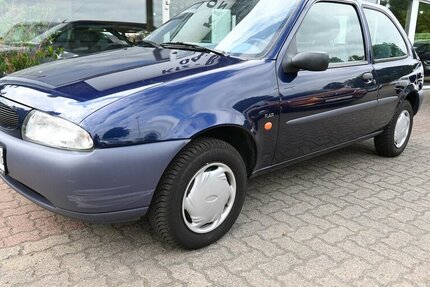 Ford Fiesta 1.3 Automatik SDach Serviceheft 1.Hand 30.000 km 4.700 &euro; Seevetal - Hittfeld 21218