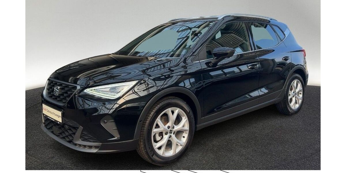 Seat Arona 21.825 km 22.950 &euro; Hamburg 22529