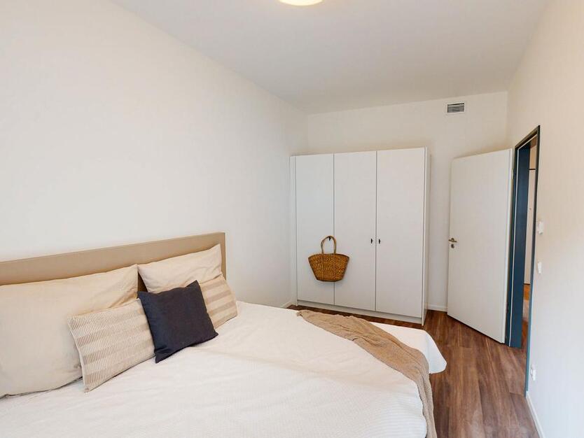 Möblierte und moderne 2-Zimmer-Wohnung in top Lage! zimmer