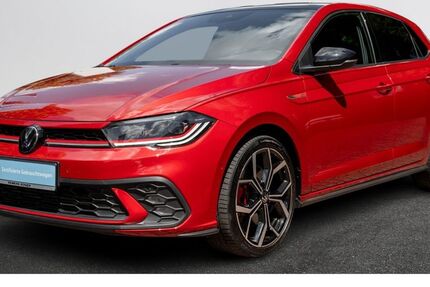 VW Polo 43.670 km 23.980 &euro; Hamburg 22457