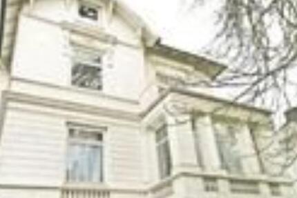 Traum-Wohnlage: 2-Zimmer-Whg in Blankeneser Altbau-Villa