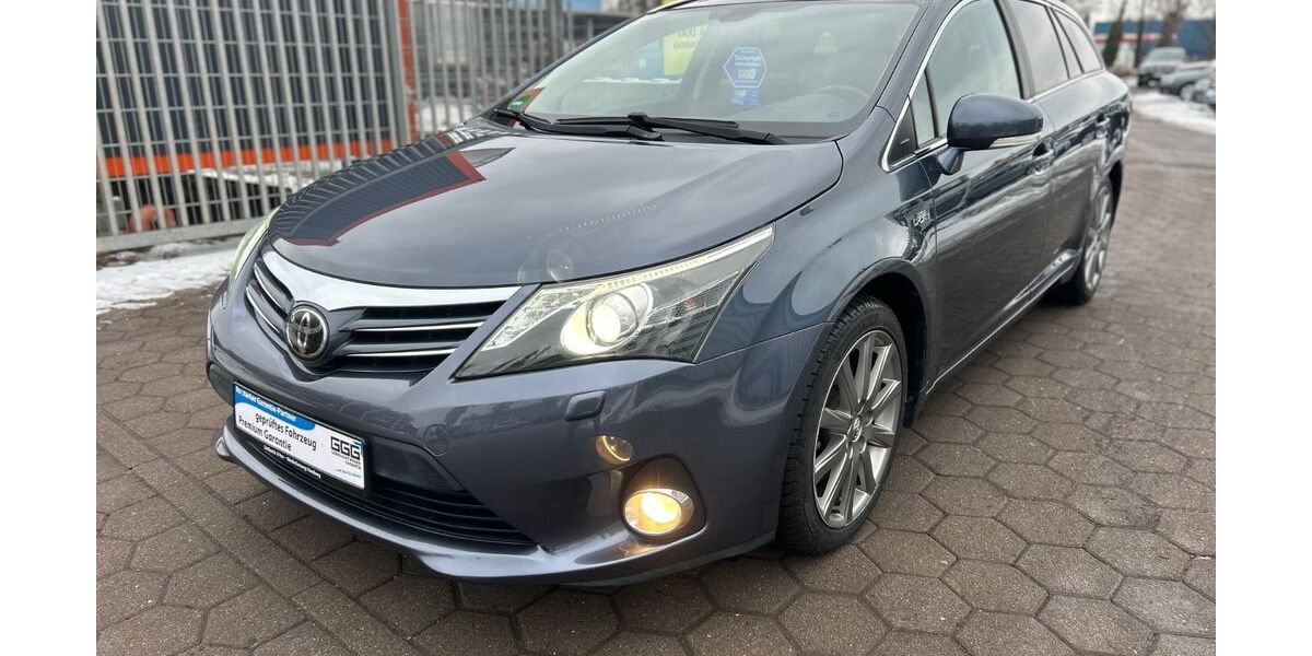 Toyota Avensis 160.250 km 8.990 &euro; hamburg 20539