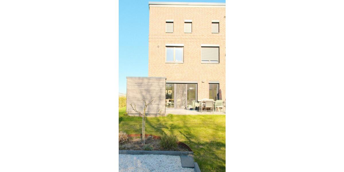 Doppelhaushälfte Bargteheide - 4 Zimmer, 120 m&sup2;, 2.100&euro; | Angebot:26689094