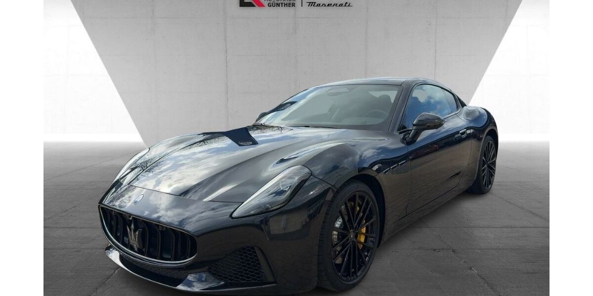 Maserati Granturismo 2.500 km 167.400 &euro; Hamburg 20537