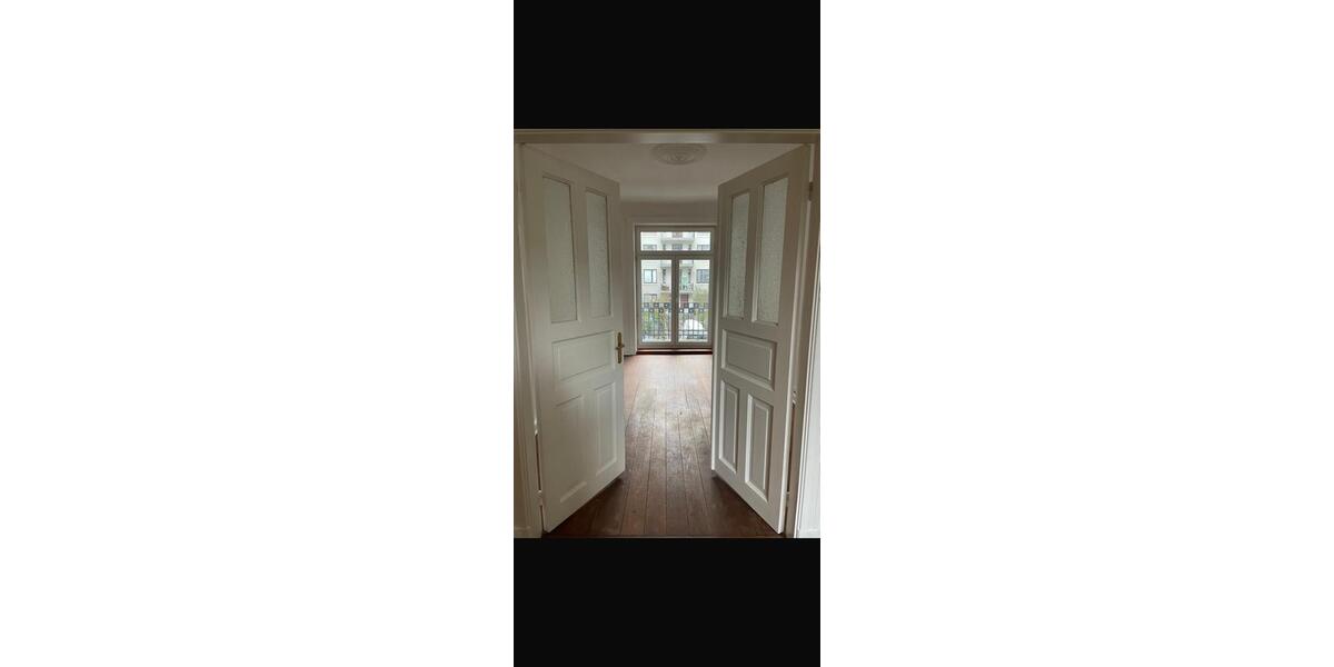 Etagenwohnung Hamburg Winterhude - 2 Zimmer, 52 m&sup2;, 1.300&euro; | Angebot:26400022