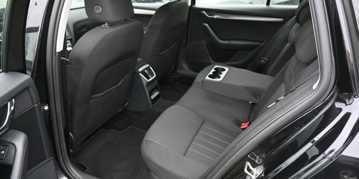 Skoda Octavia 1.5 TSI Combi *Style* Navi LED DAB 17Alu 169.000 km 12.500 &euro; Seevetal - Hittfeld 21218