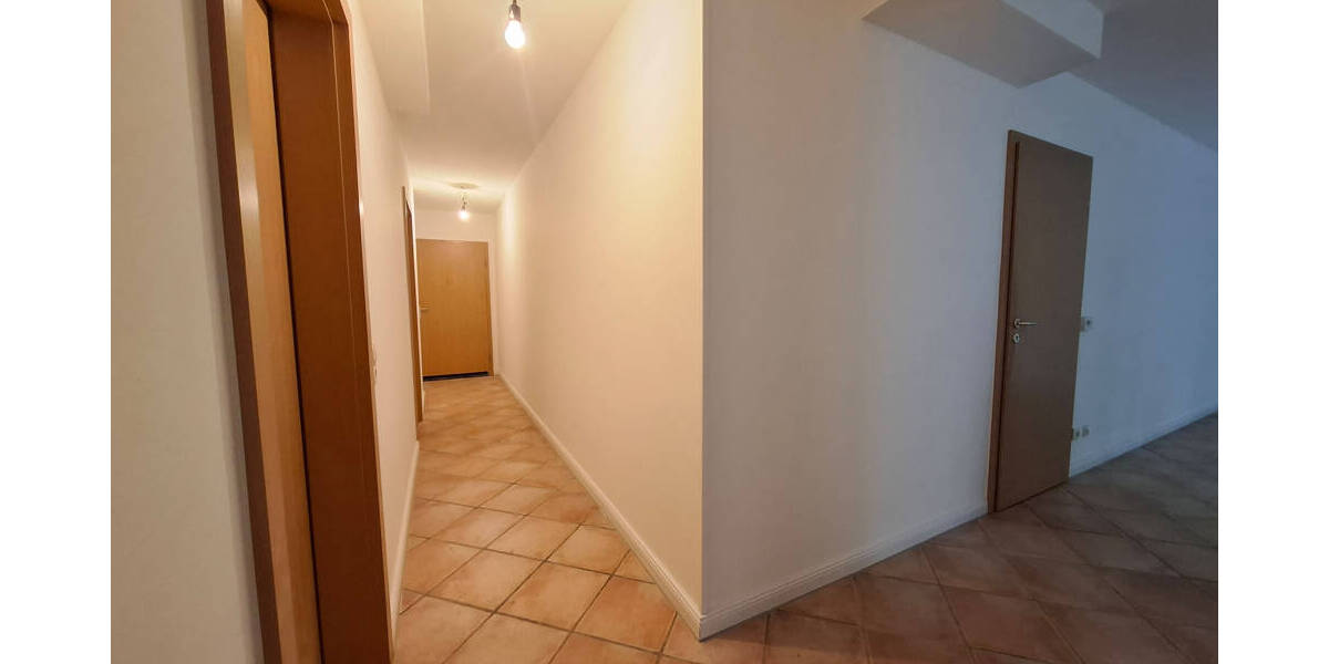 Etagenwohnung Hamburg Rahlstedt - 2 Zimmer, 86 m&sup2;, 949&euro; | Angebot:26218020