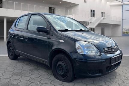 Toyota Yaris 169.497 km 1.699 &euro; hamburg 20539