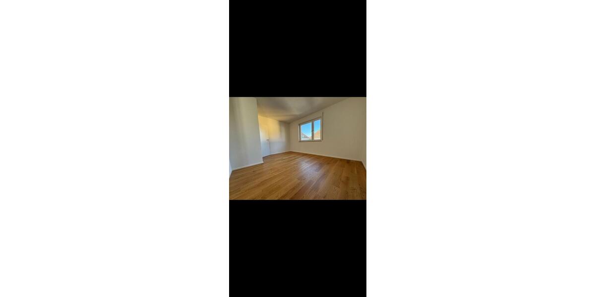 Etagenwohnung Hamburg Wandsbek - 3 Zimmer, 90 m&sup2;, 1.500&euro; | Angebot:26115698