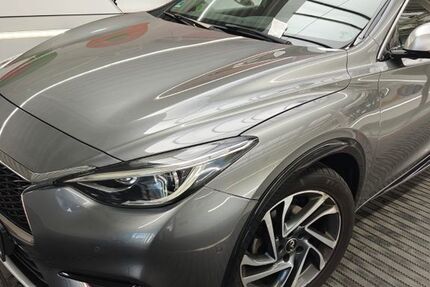 INFINITI Q30 130.000 km 13.000 &euro; Hamburg 21029