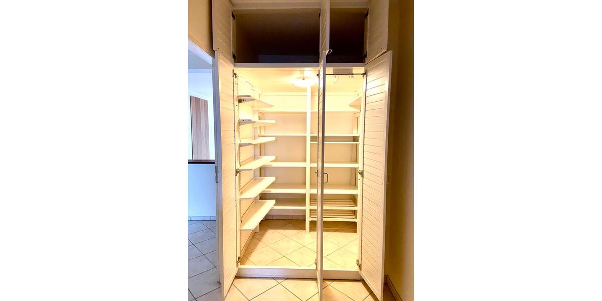 Etagenwohnung Quickborn - 2 Zimmer, 94 m&sup2;, 329.000&euro; | Angebot:27157057