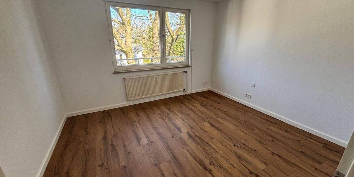Etagenwohnung Hamburg Sasel - 2 Zimmer, 76 m&sup2;, 1.000&euro; | Angebot:26377927