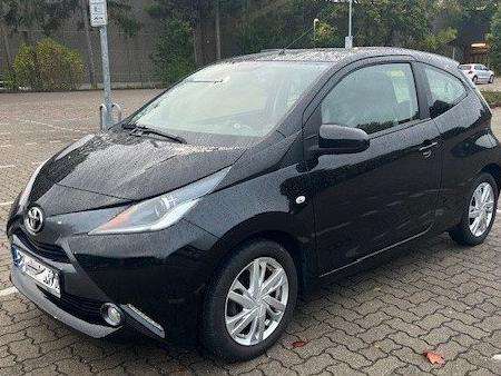 Toyota Aygo 44.900 km 8.990 € Hamburg 20251