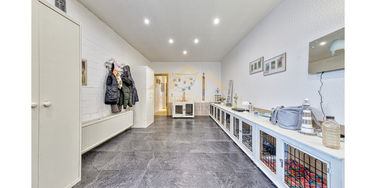 Ein Ort, unzählige Möglichkeiten: 298 m² für Wohnen, Arbeiten & Visionen - Bungalow Henstedt-Ulzburg Ulzburg | Angebot:26194801