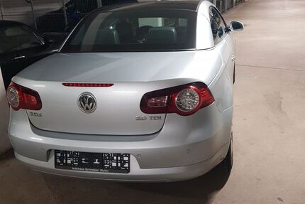 VW Eos 97.804 km 6.900 &euro; Hamburg 22111