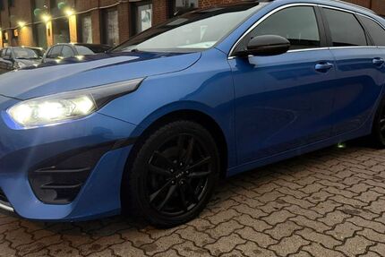 Kia ceed Sportswagon 215.000 km 14.395 &euro; Hamburg 20537
