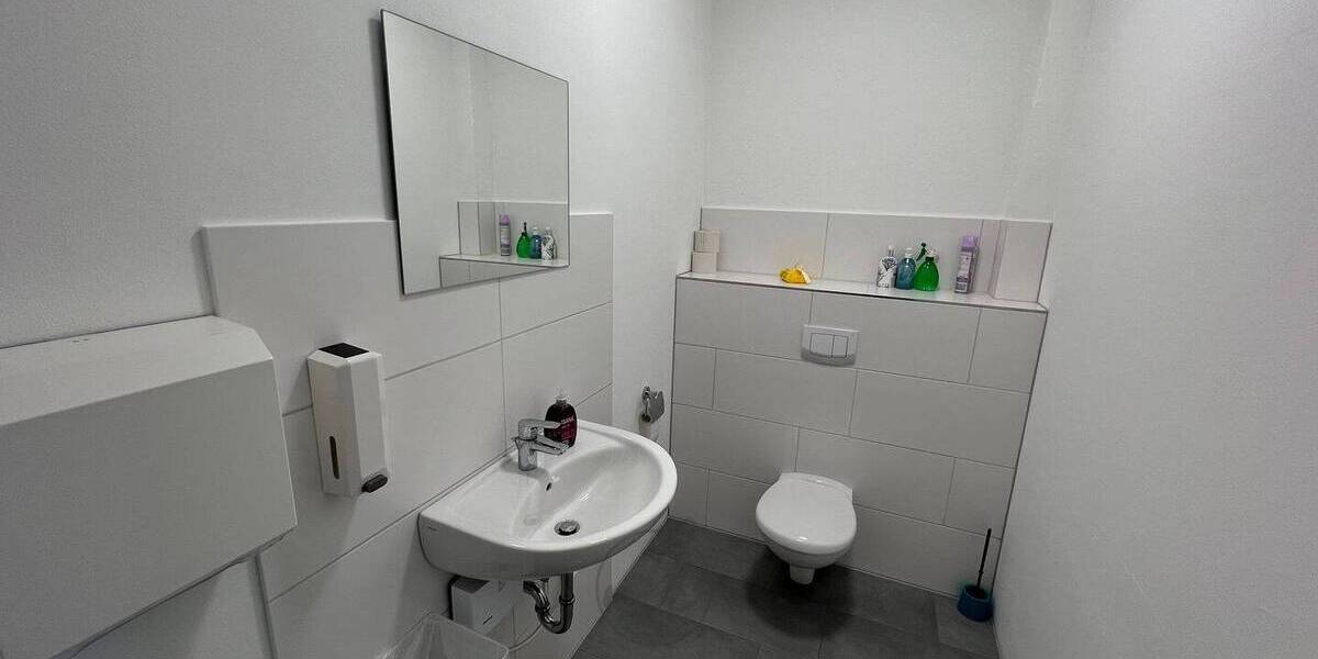 Gewerbeobjekt Hamburg Wandsbek - 1 Zimmer, 30 m&sup2;, 550&euro; | Angebot:26377295