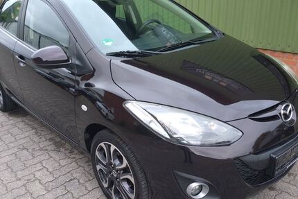 Mazda 2 123.930 km 6.350 &euro; Elmenhorst 23869