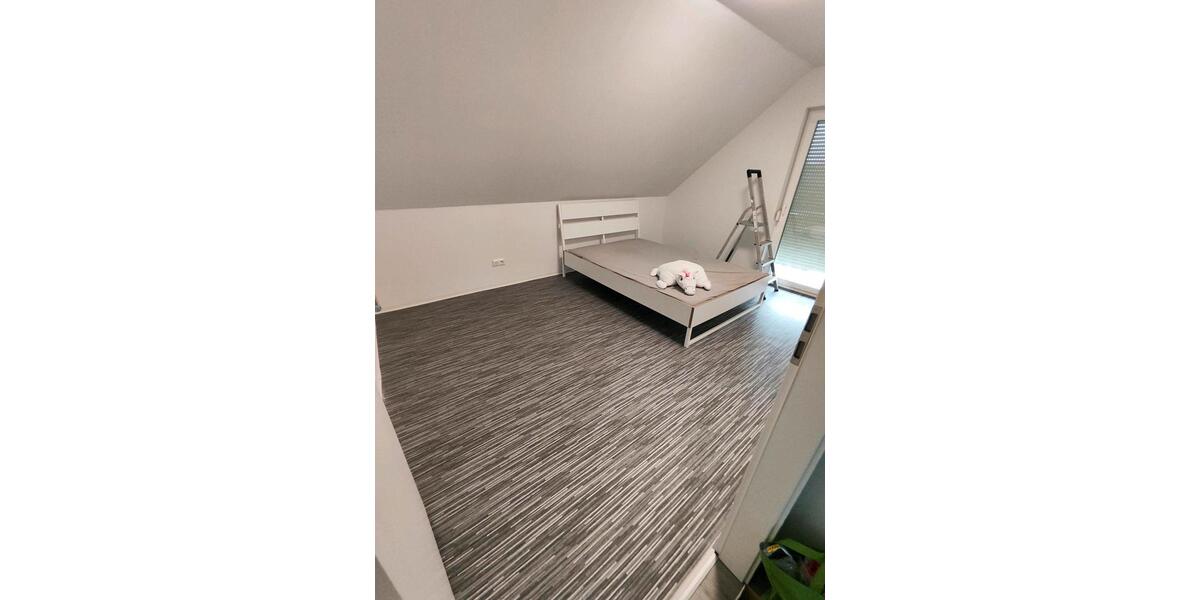 Etagenwohnung Geesthacht - 5 Zimmer, 156 m&sup2;, 1.950&euro; | Angebot:26241939