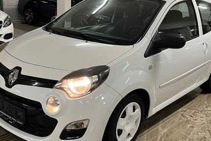 Renault Twingo 88.437 km 4.980 &euro; Hamburg 22417
