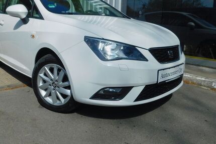 Seat Ibiza 74.250 km 10.400 &euro; Hamburg 22043