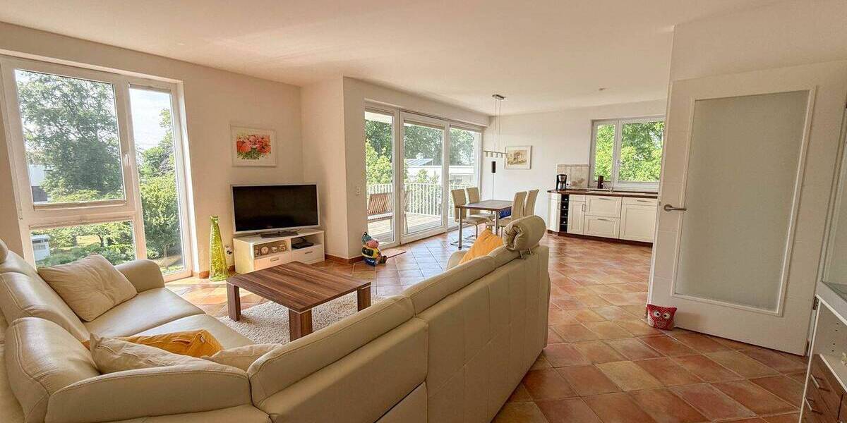 Etagenwohnung Wedel - 4 Zimmer, 105 m&sup2;, 629.000&euro; | Angebot:26908004