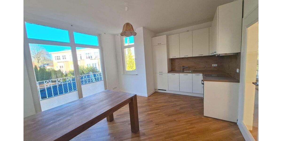 Genau richtig für Ihre kleine Familie oder für eine Zweier-WG der Generation 50 plus! 4 zimmer