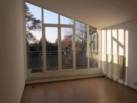Dachgeschoßwohnung Hamburg Wandsbek - 2 Zimmer, 62 m&sup2;, 963&euro; | Angebot:26641943