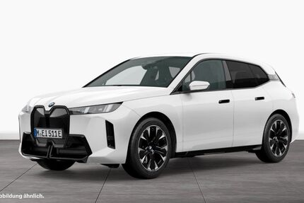 BMW iX 25.934 km 71.906 &euro; Barsbüttel bei Hamburg 22885