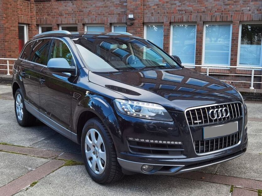 Q7