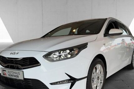 Kia ceed / Ceed 18.096 km 19.490 &euro; Hamburg 22159