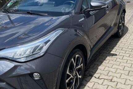 Toyota C-HR 48.500 km 20.200 &euro; Hamburg Rotherbaum 20149