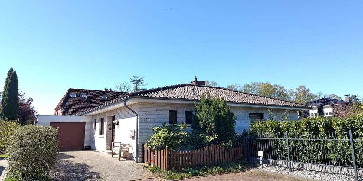 Einfamilienhaus Hamburg Wandsbek - 5 Zimmer, 153 m&sup2;, 2.800&euro; | Angebot:27032293