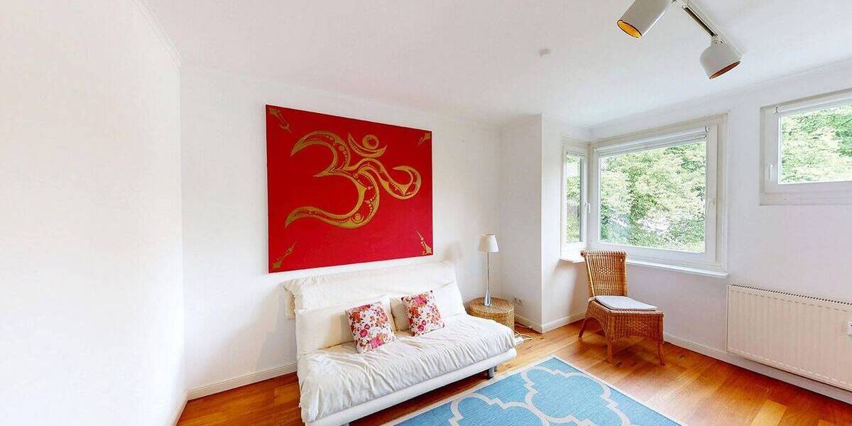 Etagenwohnung Hamburg Uhlenhorst - 3 Zimmer, 80 m&sup2;, 2.050&euro; | Angebot:26799368