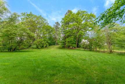 Mit direktem Alsterlaufzugang - Weitläufiges Baugrundstück mit vielseitigen Bebauungsmöglichkeiten zimmer