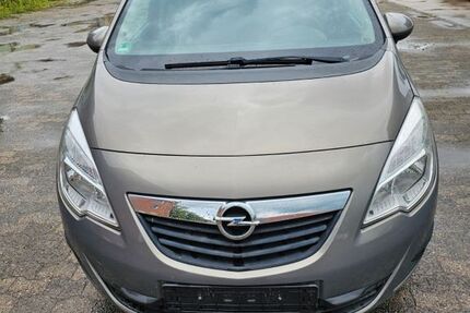 Opel Meriva 110.940 km 4.000 &euro; Bergedorf 21035