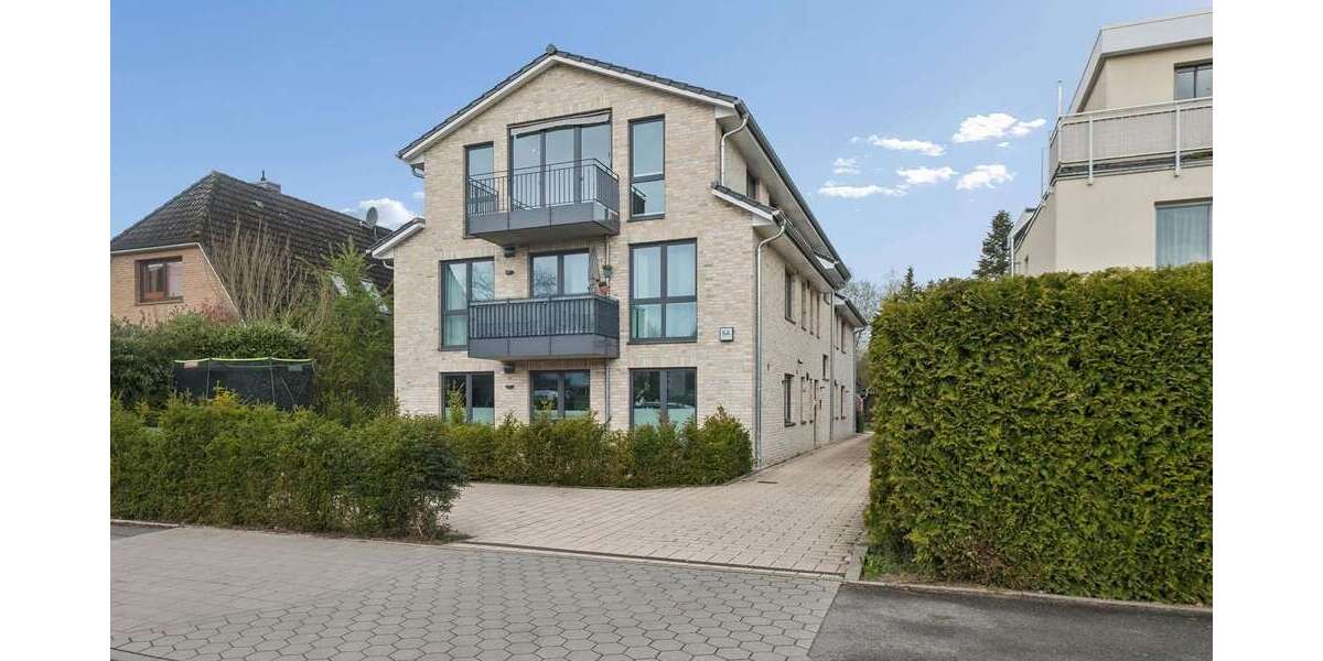 Etagenwohnung Hamburg Wandsbek - 3.5 Zimmer, 84 m&sup2;, 1.660&euro; | Angebot:26422835