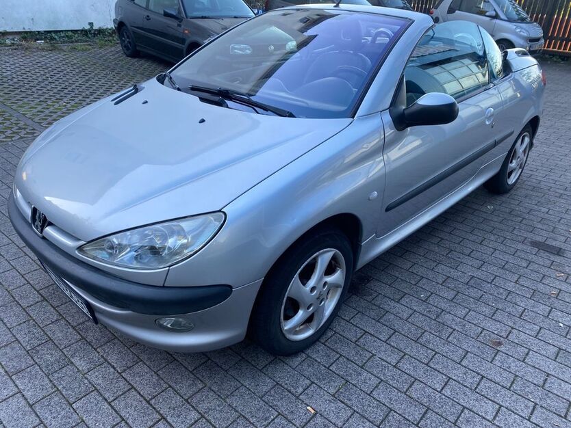 Peugeot 206 132.394 km 1.499 € Hamburg 21073