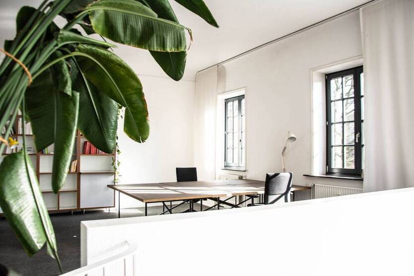 Coworking Arbeitsplätze auf unserem Campus mitten im Grünen - All-in-Miete