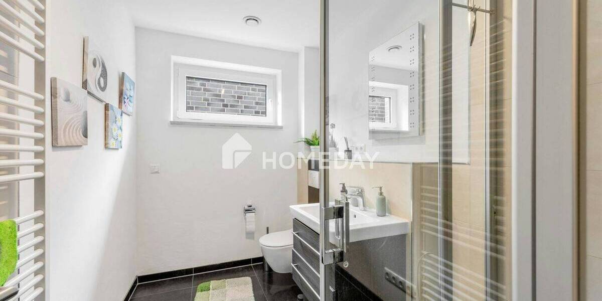 Doppelhaushälfte Hamburg Schnelsen - 7 Zimmer, 215 m&sup2;, 1.650.000&euro; | Angebot:26027517