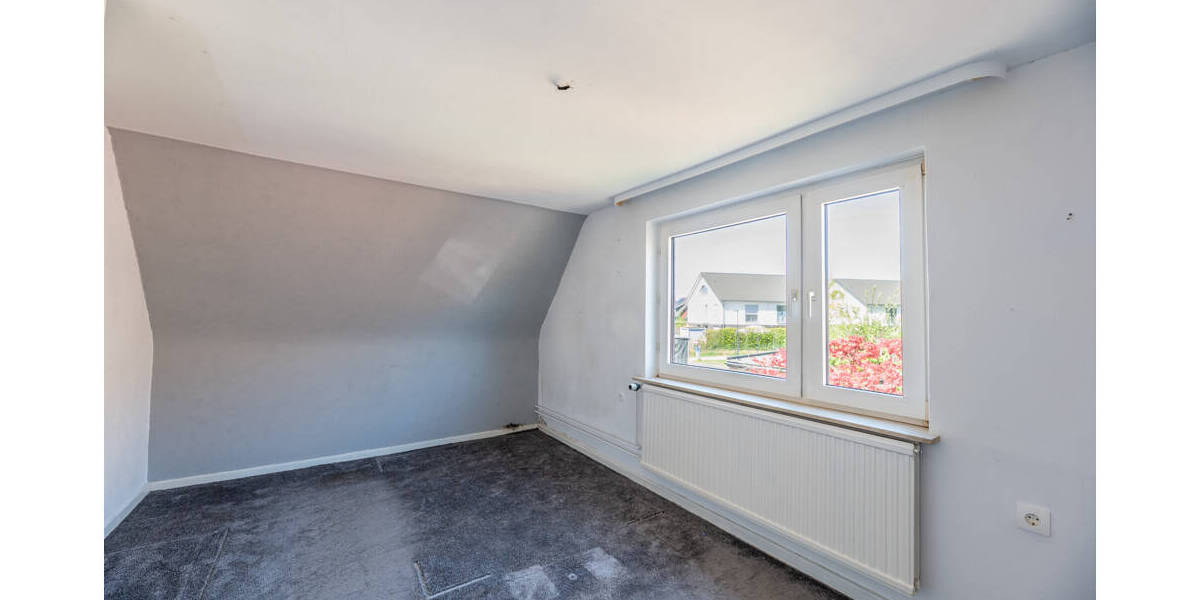 Doppelhaushälfte Tornesch - 3 Zimmer, 95 m&sup2;, 185.000&euro; | Angebot:26501648